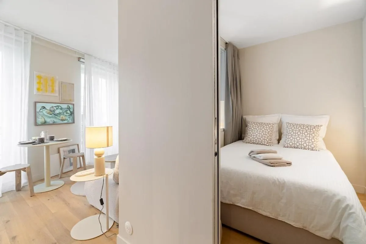 Appartement D'Architecte Design & Calme Paris Apartment